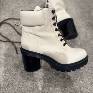 Marc Jacobs Cream Lace Up Boots
